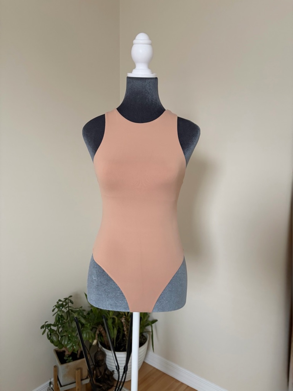 ZARA beige bodysuit – Size Small